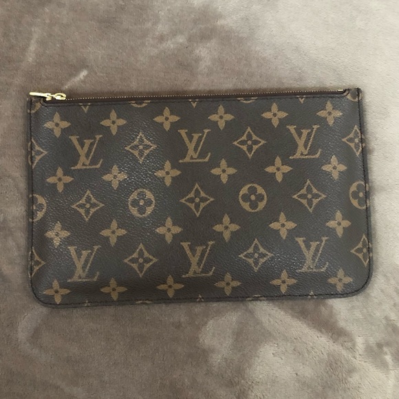 Louis Vuitton Handbags - Louis Vuitton Pouch from GM Neverfull Set